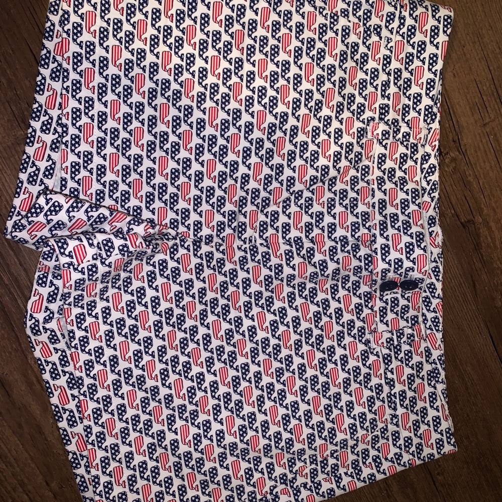 Vineyard Vines american shorts NWT